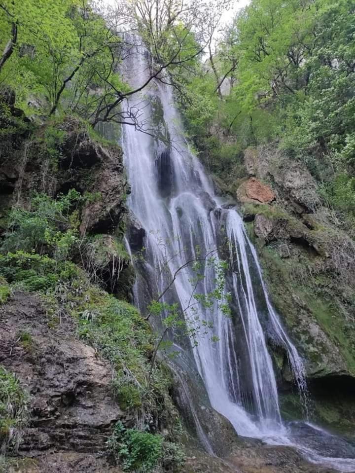 La Villa Le Petit Bois, Pres Rocamadour, Padirac Lavergne  Luaran gambar
