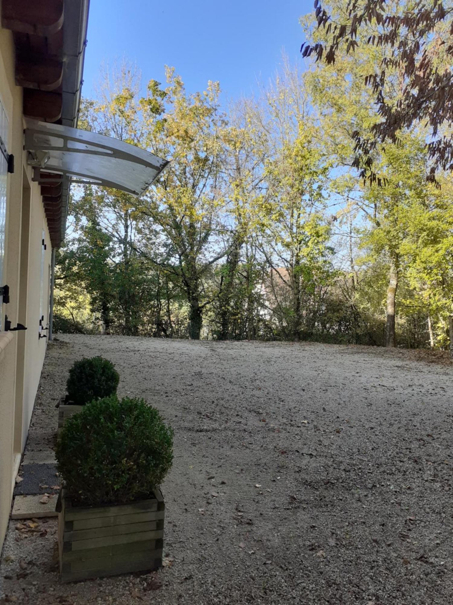 La Villa Le Petit Bois, Pres Rocamadour, Padirac Lavergne  Luaran gambar